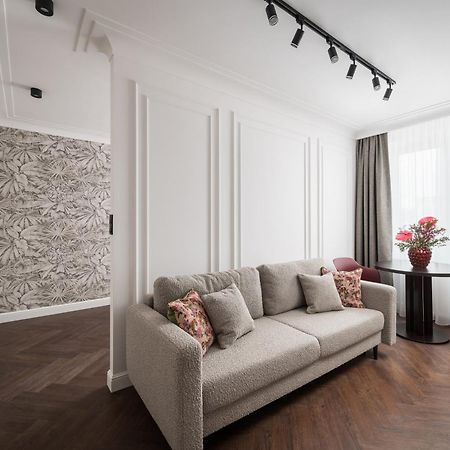 City Centre Deluxe Apartment Varsavia Esterno foto